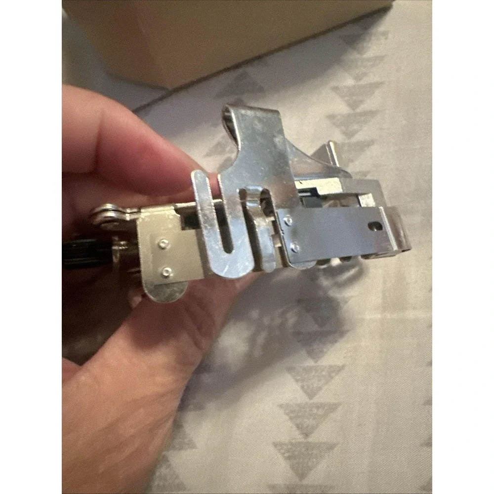 Ruffler Attachment: Vintage Japanese Sewing Tool (Left Needle, Model 55620)‎